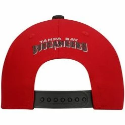 Outerstuff Youth Red Tampa Bay Buccaneers Pre-Curved Snapback Hat -Outerstuff shop unnamed file 1822