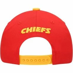 Outerstuff Youth Red Kansas City Chiefs Pre-Curved Snapback Hat -Outerstuff shop unnamed file 438